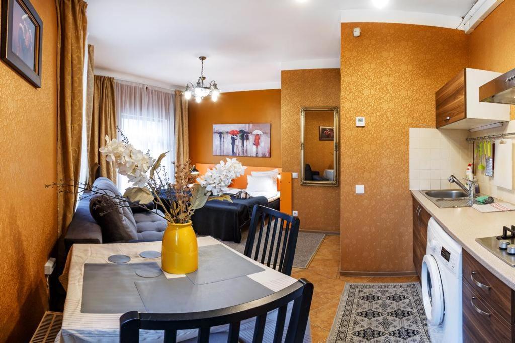 Rigacomfyapart Free Parking Luaran gambar